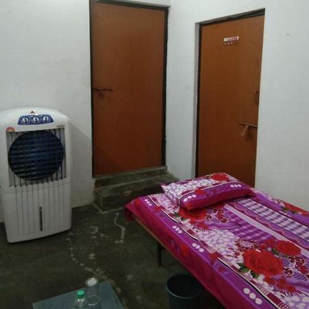 Mannat Rooms Prayagraj Exterior foto
