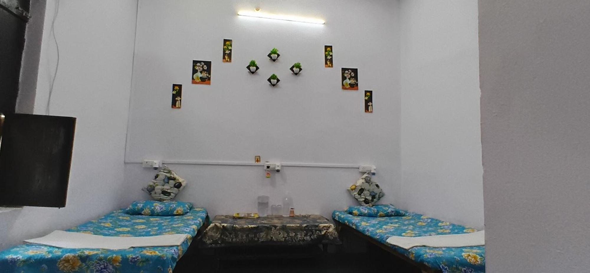 Mannat Rooms Prayagraj Exterior foto